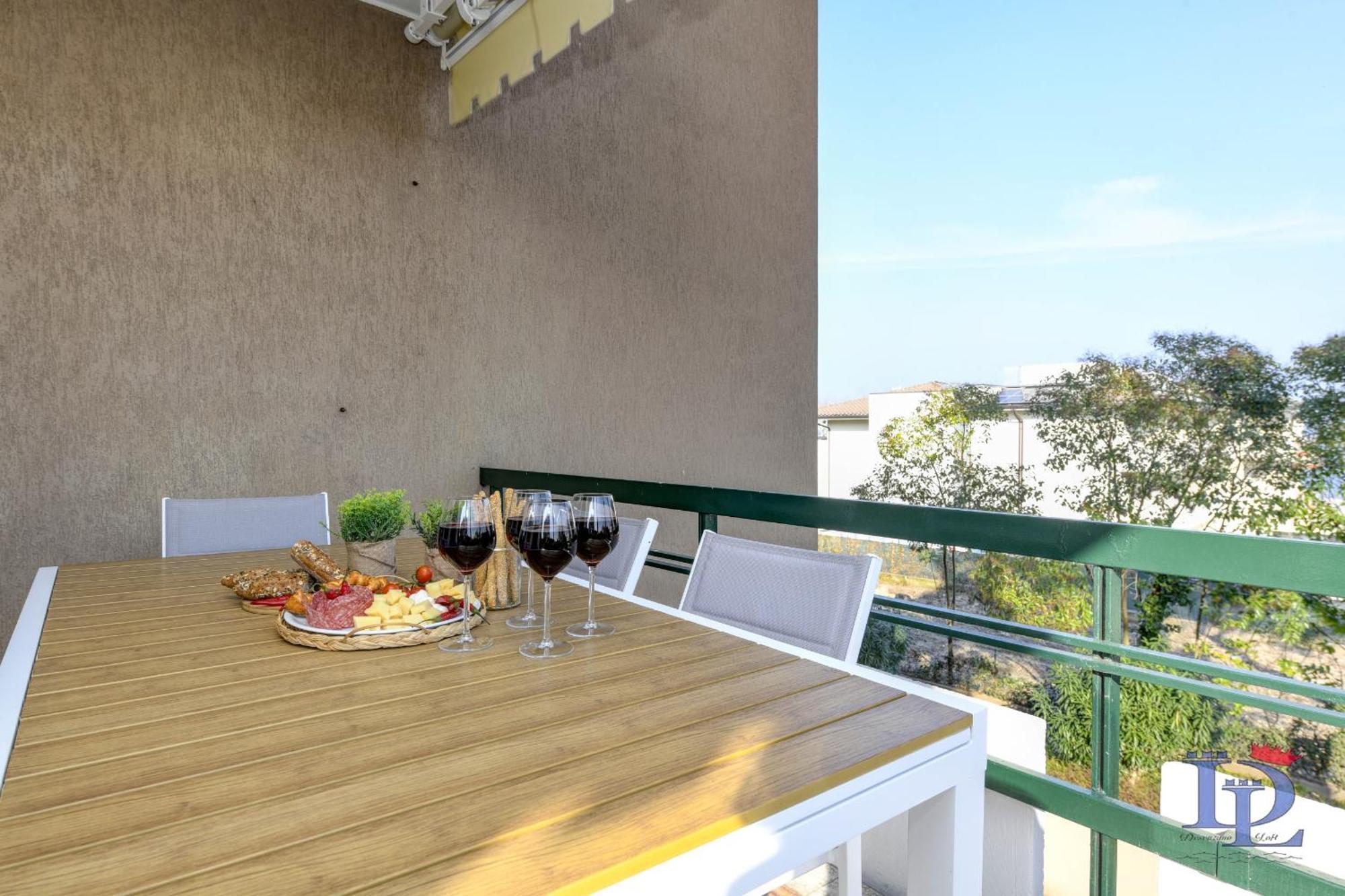 Desenzanoloft Official Partner Marriott Homes & Villas - Imperium Дезенцано-дель-Гарда Экстерьер фото